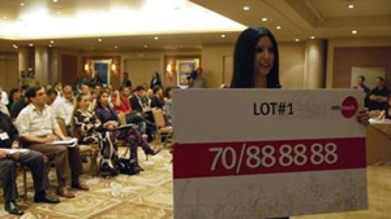 محافظو‭ ‬بيع‭ ‬يتورطون‭ ‬في‭ ‬مزايدات‭ ‬وهمية‭ ‬للاستحواذ‭ ‬على‭ ‬‮”‬خردة‮”‬‭ ‬بمبالغ‭ ‬5‭ ‬آلاف‭ ‬مليار‭ ‬سنويا