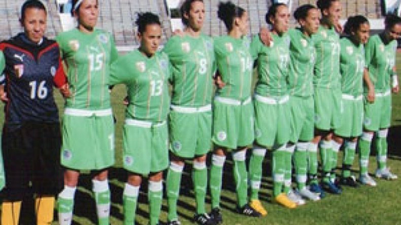 المنتخب‮ ‬النسوي‮ ‬يتنقل‮ ‬غدا‮ ‬إلى‮ ‬جنوب‮ ‬إفريقيا