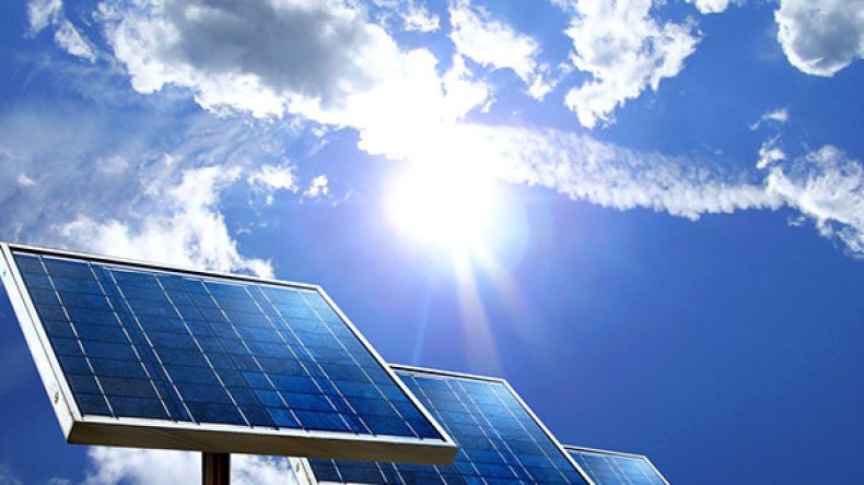 أول مشروع خاص للطاقة الشمسية الضوئية في الجزائر