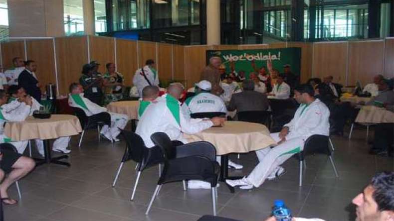 أقارب‭ ‬اللاعبين،‭ ‬شرفة‭ ‬وأعضاء‭ ‬المكتب‭ ‬الفيدرالي‭ ‬يحفزون‭ ‬الخضر