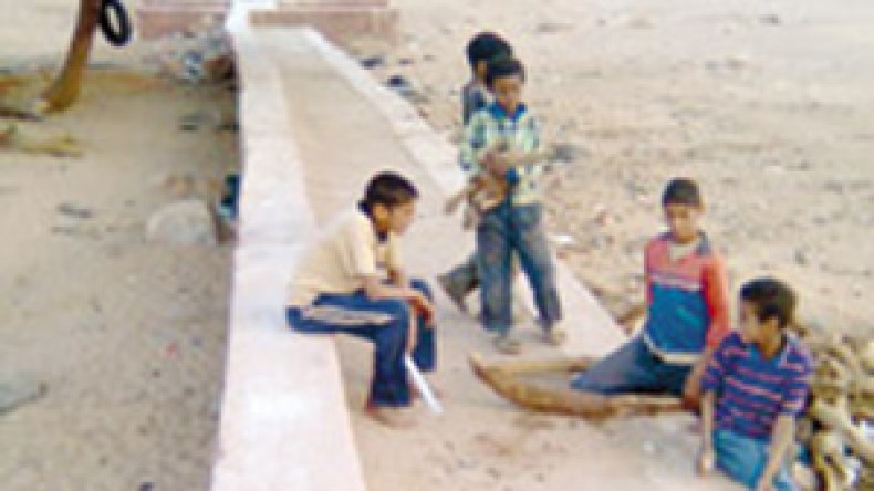 40 ألف طفل متشرد يزرعون الرعب في شوارع الجزائر