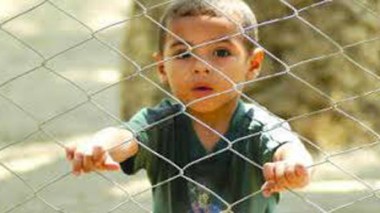 Trafic d’enfants: treize mis en cause lundi devant la justice