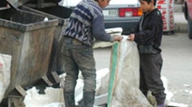 أطفال لن يدخلوا المدرسة بسبب الفقر والمرض والجهل