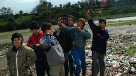 ” يختلف  الآباء  فيضيع  80  بالمئة  من  أطفال  الجزائر “