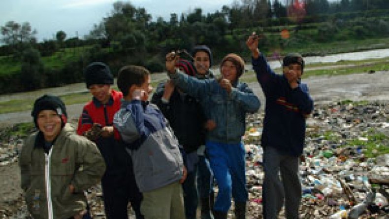 ” يختلف  الآباء  فيضيع  80  بالمئة  من  أطفال  الجزائر “