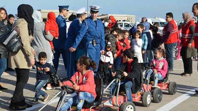 برنامج ترفيهي لأطفال الأسر المعوزة والرعايا الأجانب والسوريين