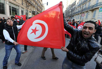 Tunisie: ONG et gauche tentent de contrer le pouvoir islamiste