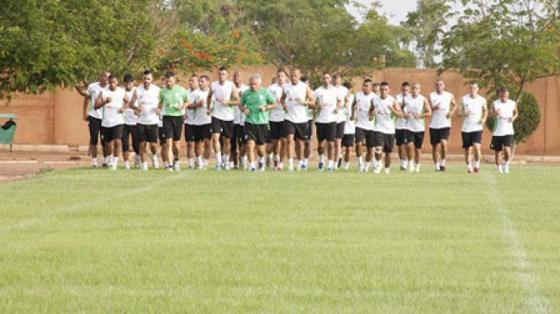 دوليون سابقون: قادرون على الفوز.. لكن حذار من مالي