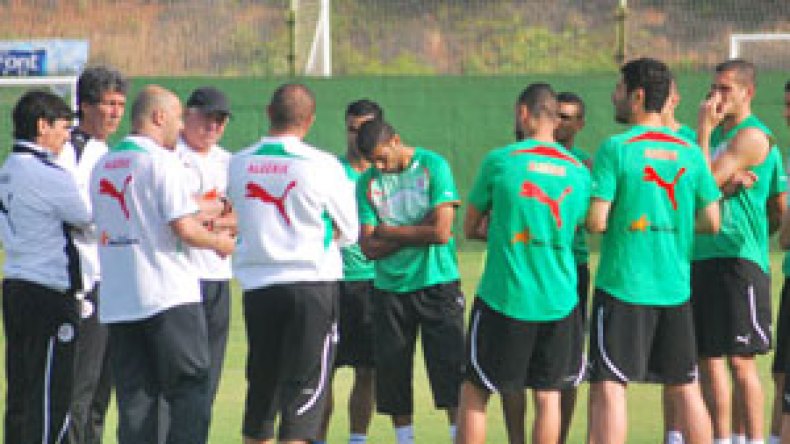 بالصور الحصة التدريبية للمنتخب الوطني بمورسيا مساء الإثنين