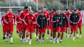 جمال بلماضي قد يلعب بـ “الفريق الثالث” أمام زامبيا