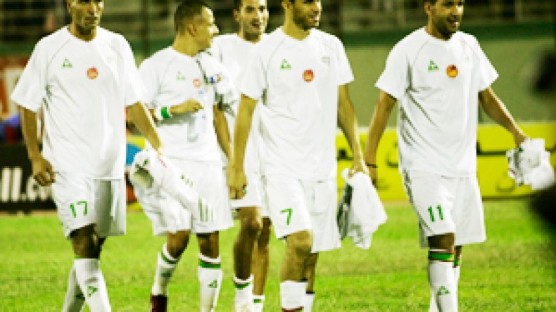 لاعبو “الخضر” يطلبون الجماهير الجزائرية بالتعقل وعدم الانصياع للاستفزازات