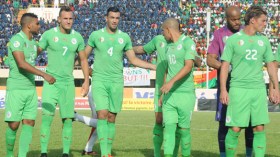 اللاعبون يتعهدون بتحقيق التأهل إلى مونديال البرازيل