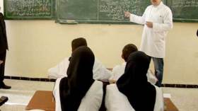 رفع الحظر على 2000 مليار من أموال المعلمين في سبتمبر المقبل