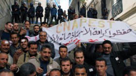 Algeria / Files of 900.000 contract employees on the desk of the government.