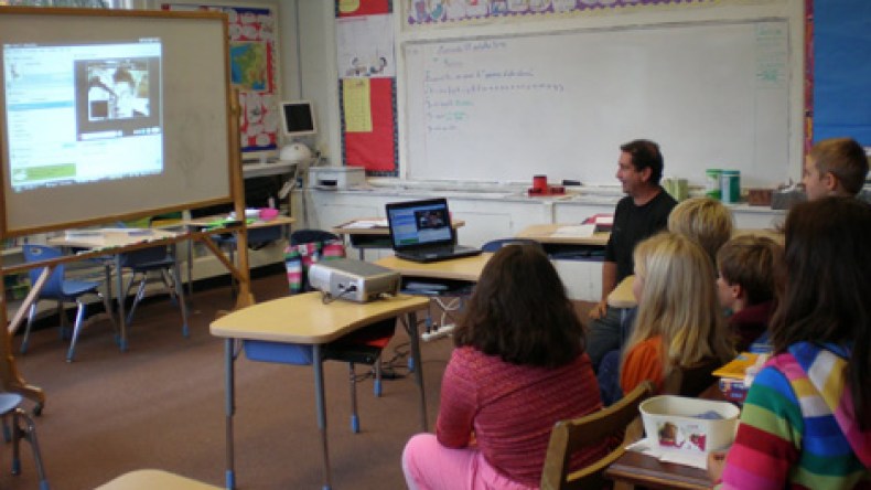 برامج تعليمية فرنسية في مدارس الجزائر!