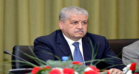 Plus de distinction entre les diplômes LMD et de l'ancien régime