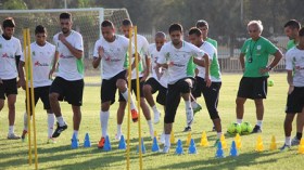 جابو‭ ‬ولموشية‭ ‬يصلان‭ ‬مبكرا‭ ‬إلى‭ ‬تربص‭ ‬سيدي‭ ‬موسى‭ ‬