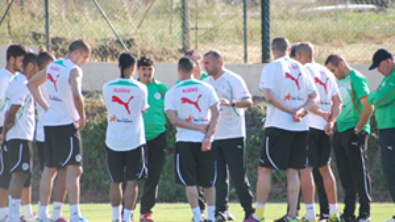 استنفار‮ ‬أمني‭ ‬بالمغرب‭ ‬بسبب‭ ‬حركة‭ ‬‮ “‬20‭ ‬فبراير‮”‬‭ ‬قبل‭ ‬مباراة‭ ‬الجزائر