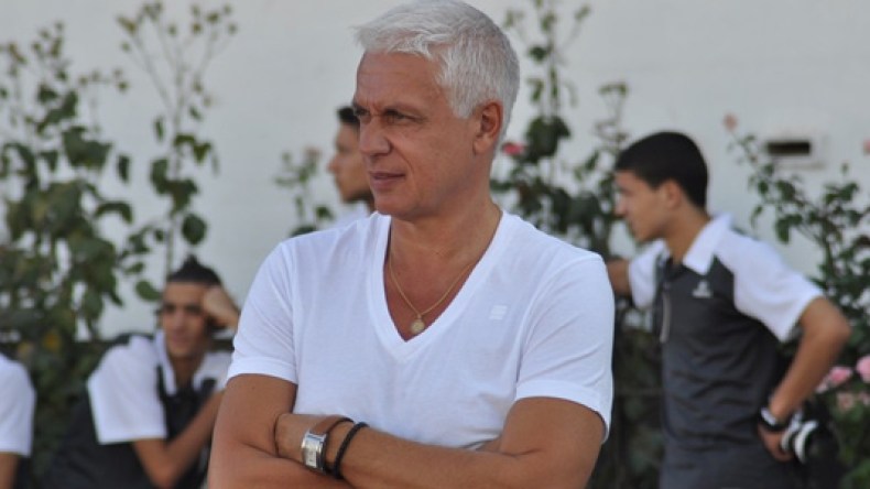 حمّار لـ”الشروق”: فيلود مرتبط مع الوفاق لغاية جويلية 2014