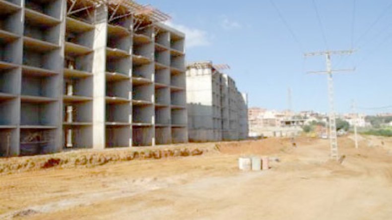 المقاولون يطالبون بتخفيضات جبائية لإنقاذ مشاريع السكن