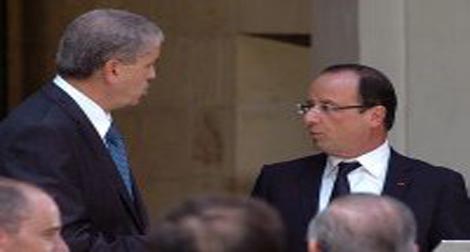 Bref entretien entre Sellal et Hollande à Malte