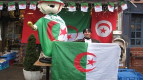 شوارع تونس تتزين بألوان العلم الجزائري