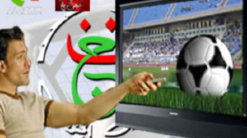 ونيسي في منزلها، أزراج في تيزي وزو وجلطي تحضر الزغاريد