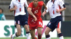 شيفو .. الشيطان البلجيكي الأحمر