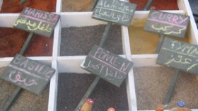 الجزائريون ينفقون الملايير لأجل اقتناء التوابل والعقاقير