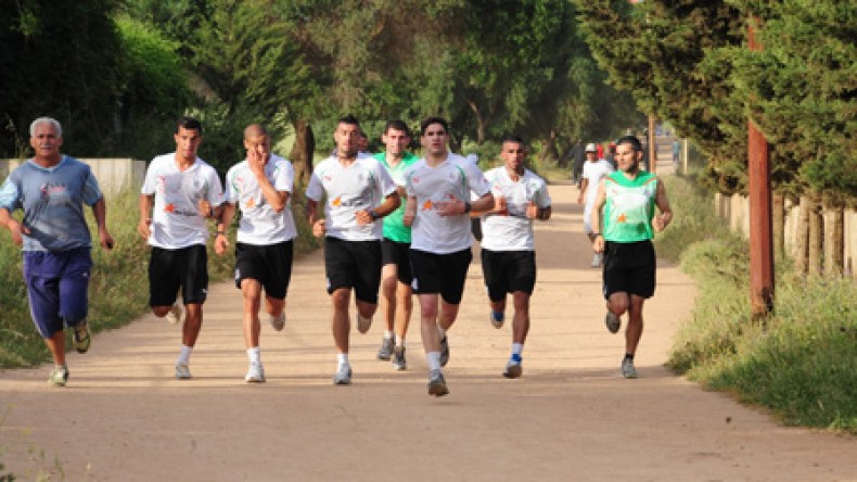 محور الدفاع الهاجس الوحيد لخليلوزيتش قبل مواجهة ليبيا