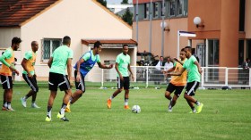 “قورمي” و”العرفي” لتعويض “فغولي” و”بن طالب”