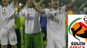 أحزاب تبحث عن أصوات، إدارات تحرم موظفيها ومحلات تستقطب الزبائن