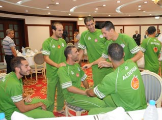 Algeria players spend calm day ahead of match