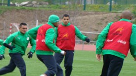 صايفي،‭ ‬عنتر،‭ ‬بوغرة،‮ ‬حليش،‭ ‬مغني،‮ ‬مصباح‭ ‬خارج‭ ‬تدريبات‭ ‬الخضر‭ ‬