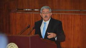 الجزائريون مرعوبون والحكومة تبحث عن المعجزة!