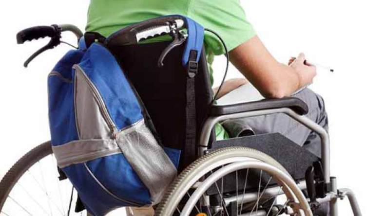 أولياء ينفقون 30 مليونا شهريا لحماية أطفالهم من الإعاقة