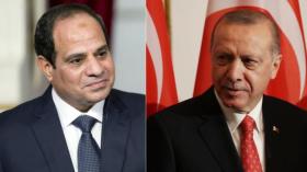 تركيا ومصر تباشران اتصالات لتطبيع العلاقات