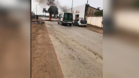 سكان حوش ميشال باسطاوالي يغلقون الطريق