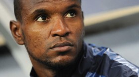 جزائريون يفتحون صفحة فايس بوك ويطالبون بالدعاء لإريك أبيدال