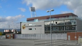 إتحاد الكرة الإسباني مهدّد بالعقوبة بسبب “قطعة أرض”