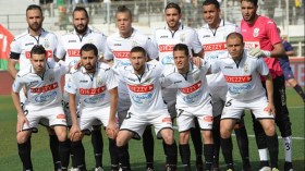 النسر الأسود على بعد خطوة من التأهل