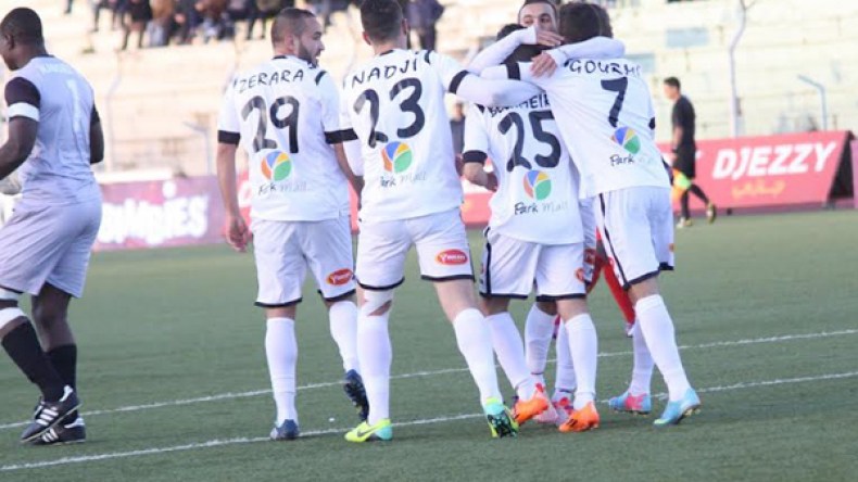 الوفاق على بعد 90 دقيقة من الدور الـ16