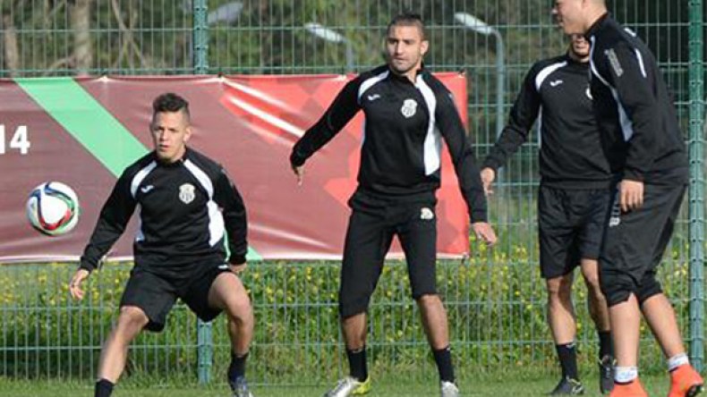 الوفاق من أجل خروج مشرف من كأس العالم للأندية