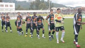 قناة العربية لتغطية سفرية وفاق سطيف  وآل الشيخ في الموعد