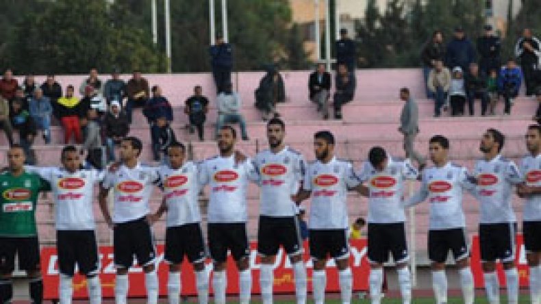 يوسف‭ ‬سفيان‭ ‬يصل‭ ‬من‭ ‬بريطانيا‭ ‬ومصيره‭ ‬مع‭ ‬الوفاق‭ ‬غامض