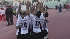 يحياوي يوافق على اللعب للوفاق، أسونغ قريب وتشيكوتو منتظر