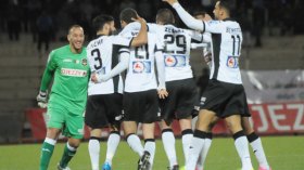 الكاف يثبّت إقصاء الوفاق!