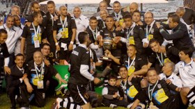 وفاق سطيف يتوج رسميا ويضيف اللقب الخامس والخروب ثالث النازلين