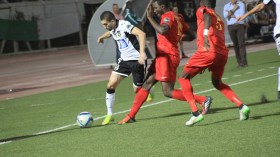 الوفاق‮ ‬يرهن حظوظه ويونس ضحية أمادا