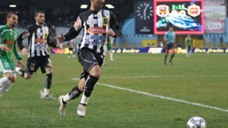 الوفاق  يركز  على  نهائي  الكأس  وزكري  يرفع  التحدي